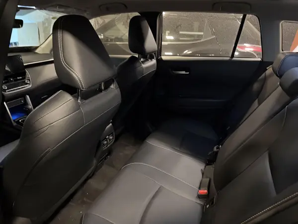 تویوتا، فرانت لندر هیبرید