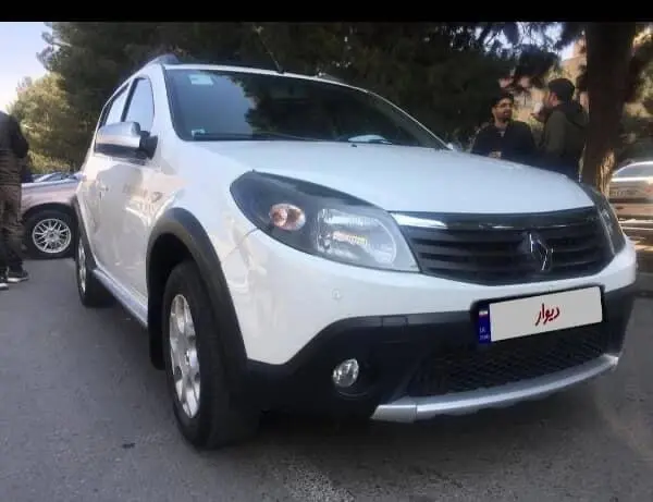 رنو، ساندرو استپ وی