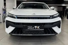 کی ام سی، J7