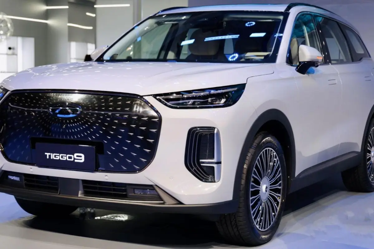 فونیکس،  F9