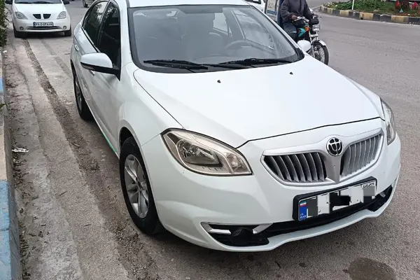 برلیانس، H330