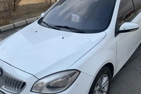 برلیانس، H330