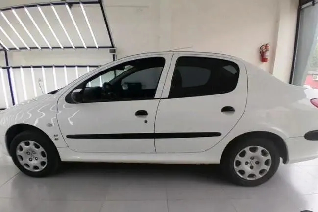 پژو،  206 SD