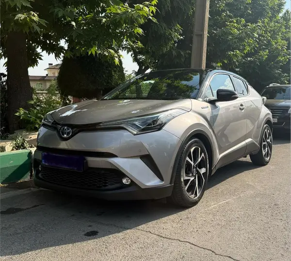 تویوتا  C-HR هیبرید