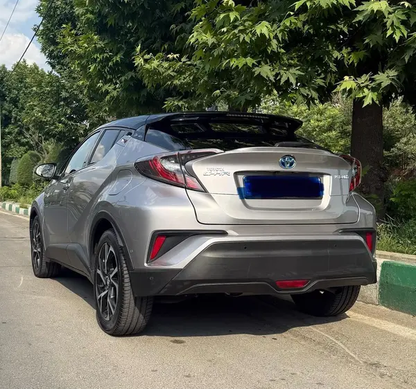 تویوتا  C-HR هیبرید
