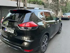 نیسان، ایکس تریل