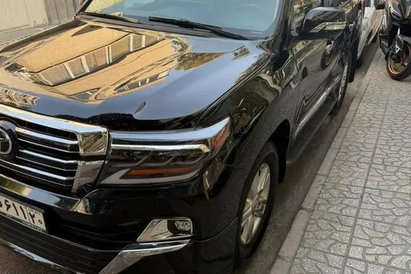 تویوتا، لندکروز چهار در