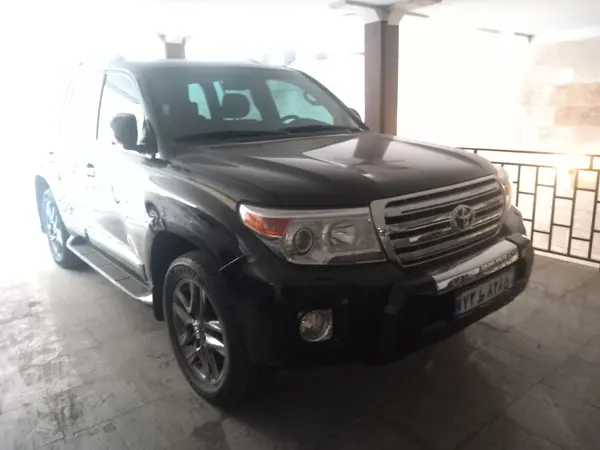 تویوتا، لندکروز چهار در