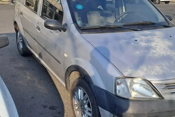 رنو  تندر 90