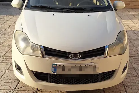 ام وی ام، 315هاچ بک