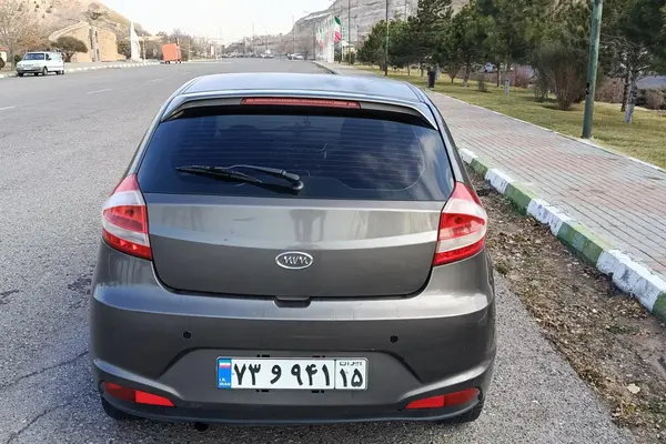 ام وی ام، 315هاچ بک