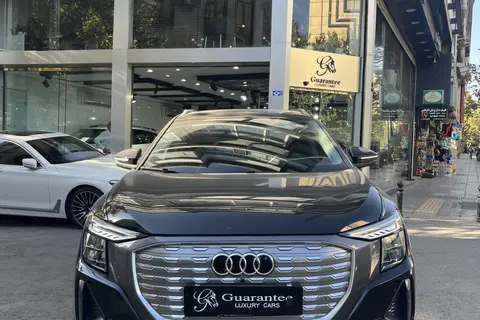 آئودی، Q5 e-tron