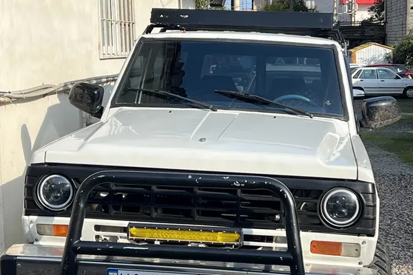 نیسان، پاترول چهار در