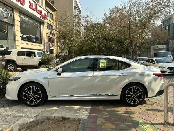 تویوتا، کمری هیبرید