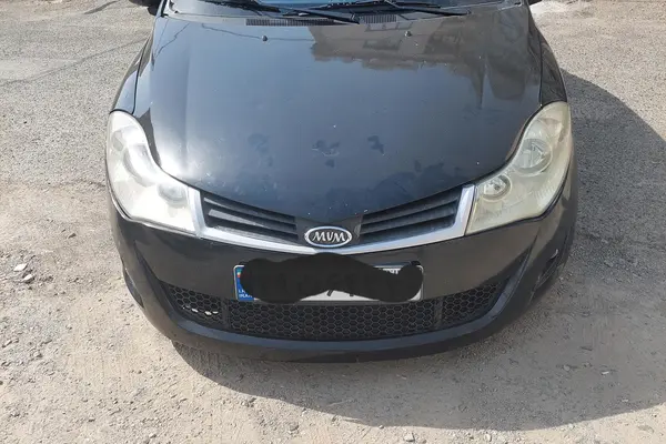 ام وی ام، 315هاچ بک