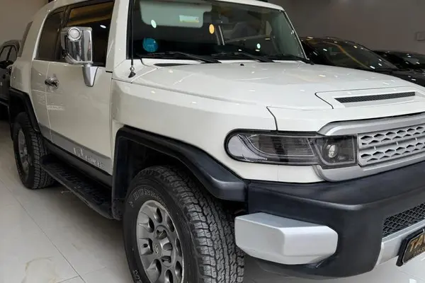 تویوتا، اف جی کروز