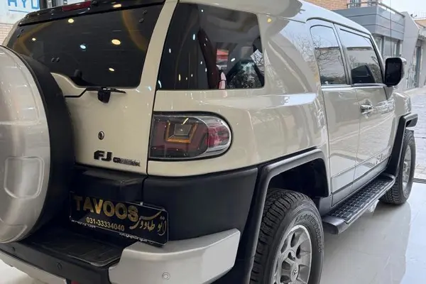 تویوتا، اف جی کروز