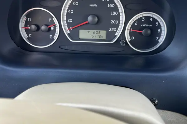 ام وی ام  110