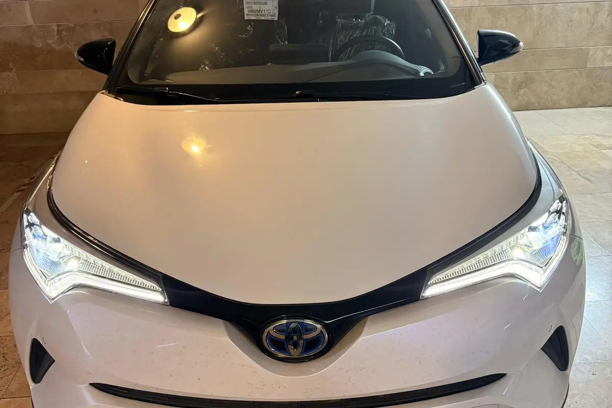 تویوتا،  C-HR هیبرید
