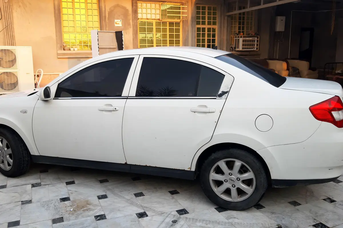 ام وی ام،  550