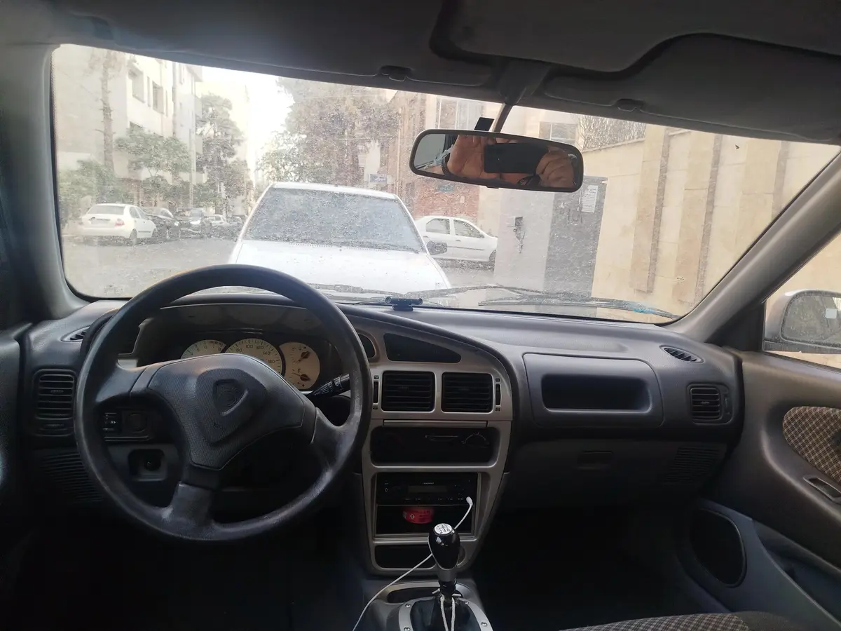 پروتون،  ویرا