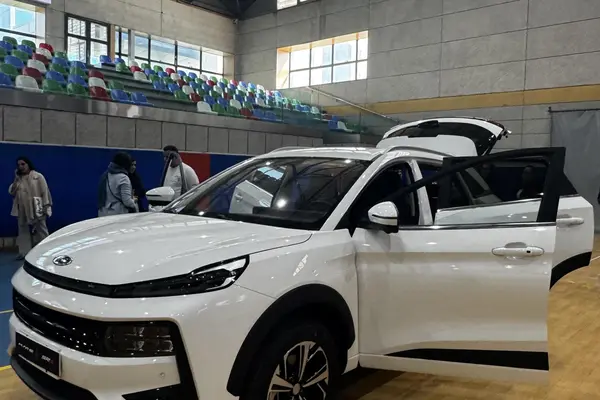 کی ام سی، SR6