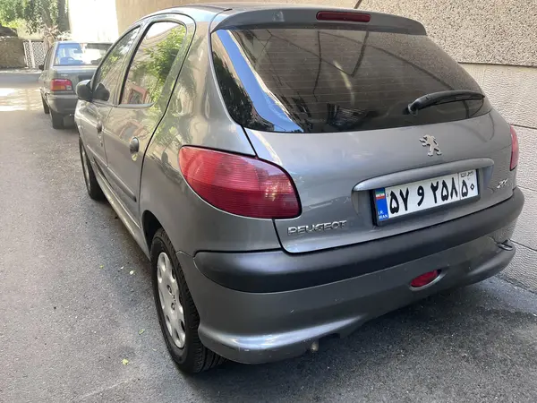 پژو  206