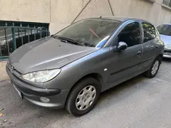 پژو، 206