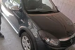 رنو، ساندرو استپ وی