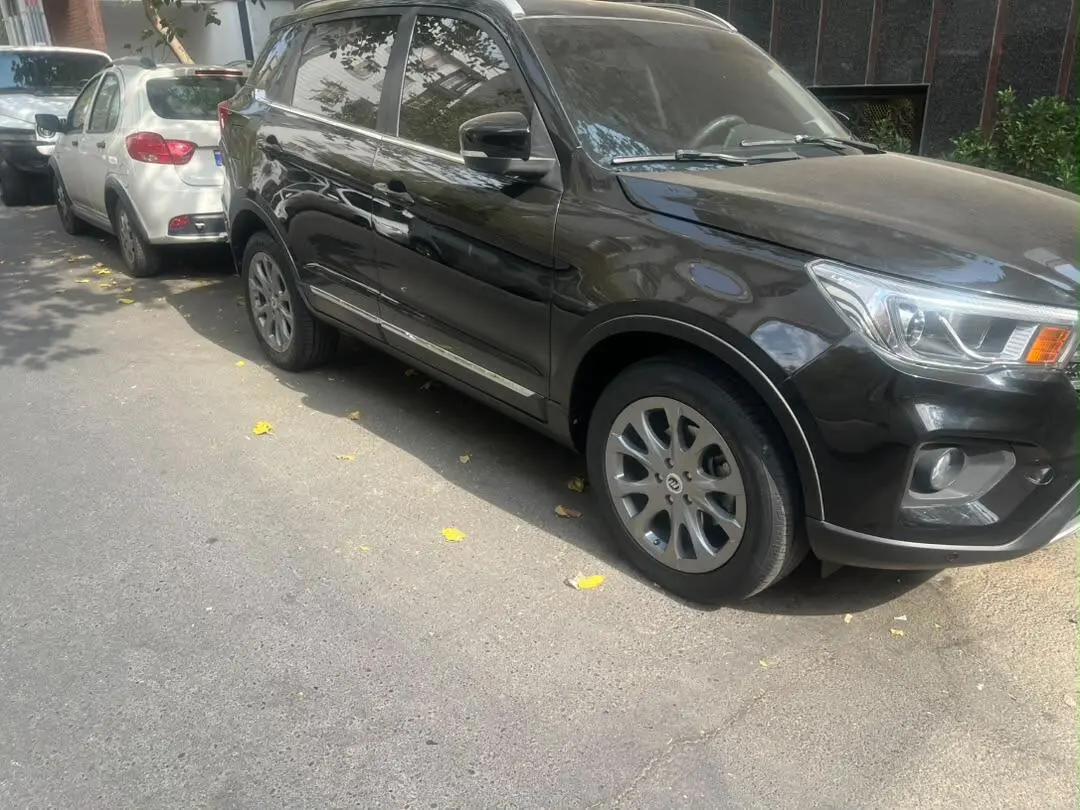 لیفان،  X70
