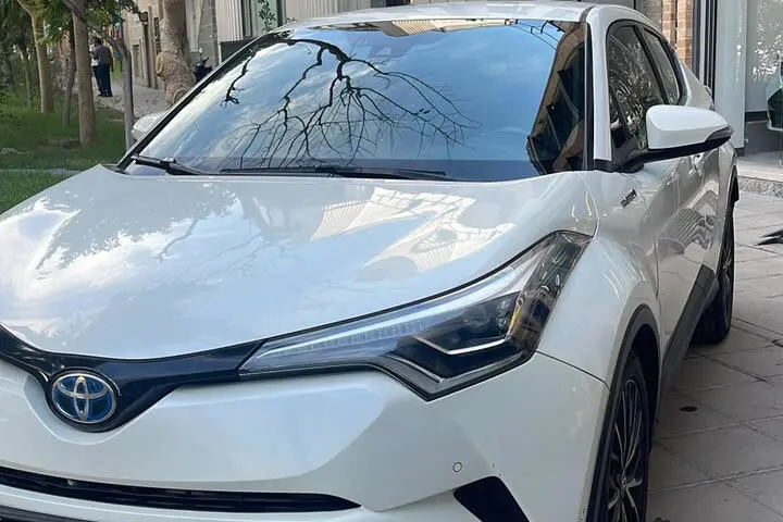 تویوتا،  C-HR هیبرید