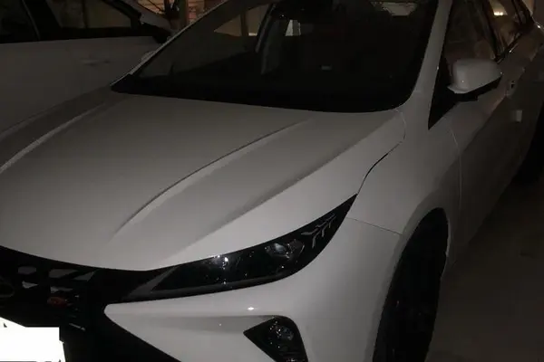 فونیکس، آریزو 6 جی تی (Z6 GT)