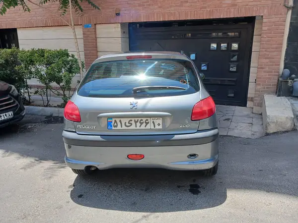 پژو  206