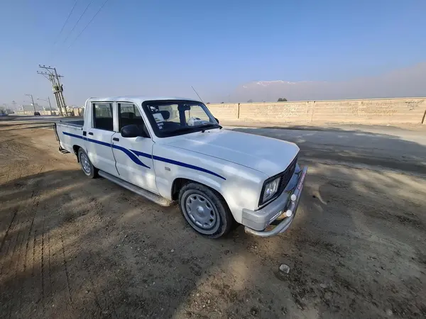 کارا، دو کابین