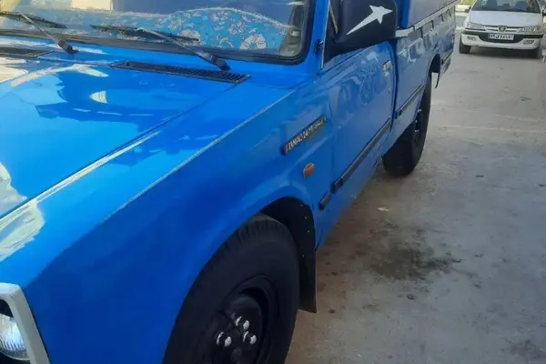 زامیاد، وانت نیسان