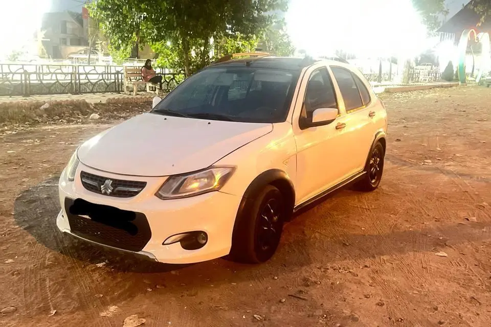 کوییک،  دنده ای R