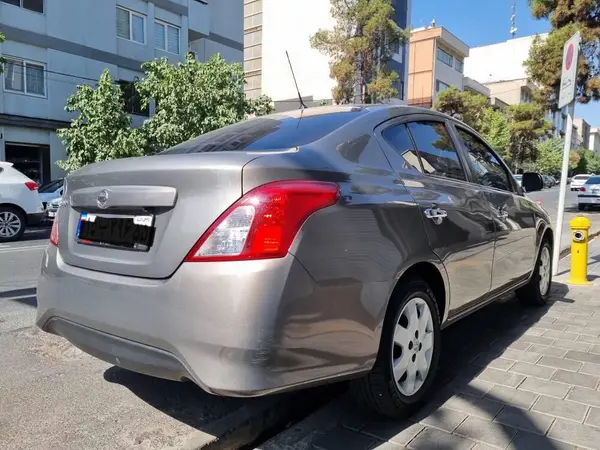 نیسان  سانی
