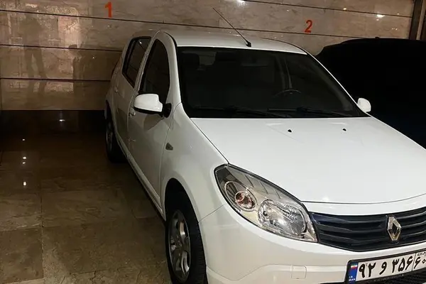 رنو، ساندرو