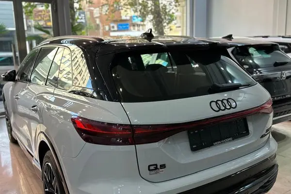 آئودی، Q5 e-tron