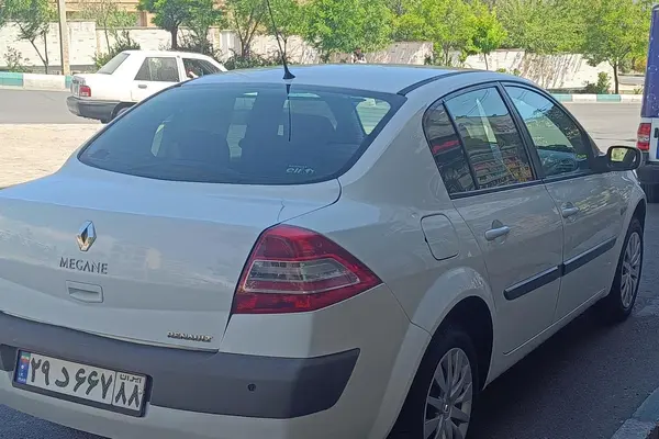 رنو  مگان (مونتاژ)