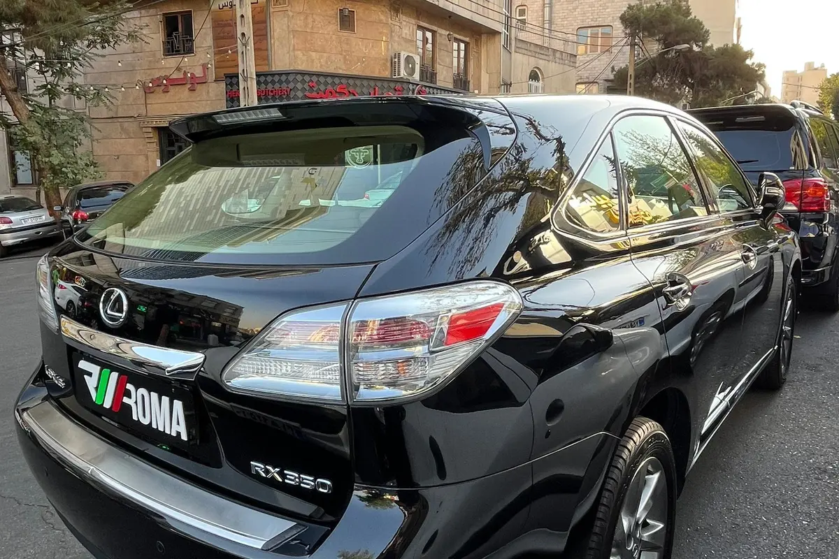 لکسوس،  RX