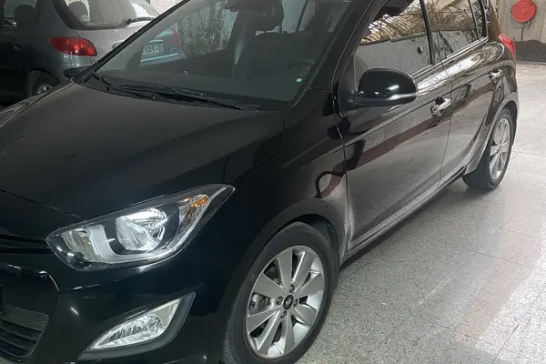هیوندای، i20