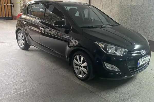 هیوندای، i20