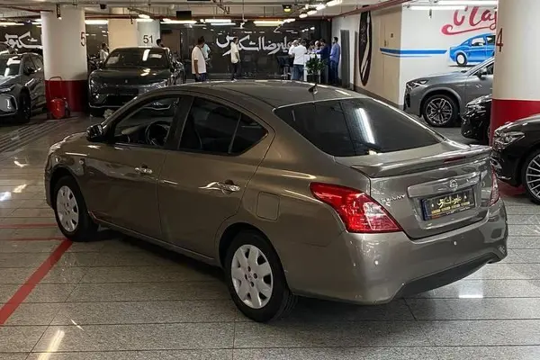 نیسان  سانی