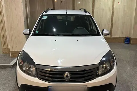 رنو، ساندرو استپ وی