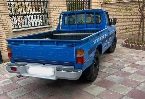 زامیاد، وانت نیسان