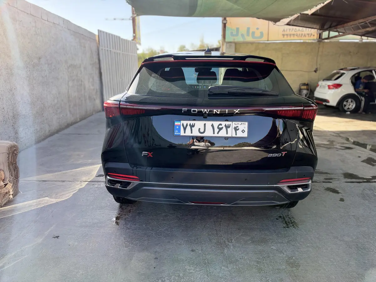 فونیکس،  FX