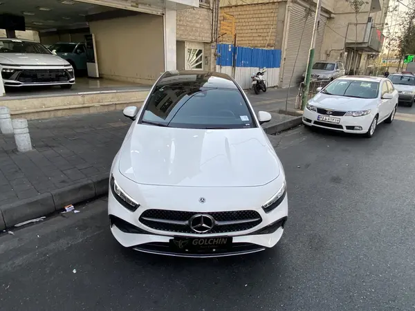 بنز، کلاس A سدان