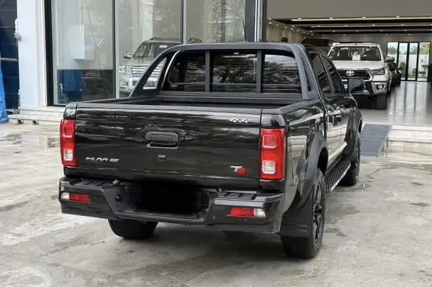 کی ام سی،  T8