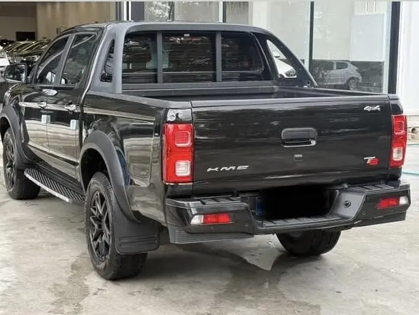 کی ام سی،  T8